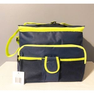 Trueliving 24 Can Soft Side Cooler, NEW,
Navy Blue & Neon Yellow